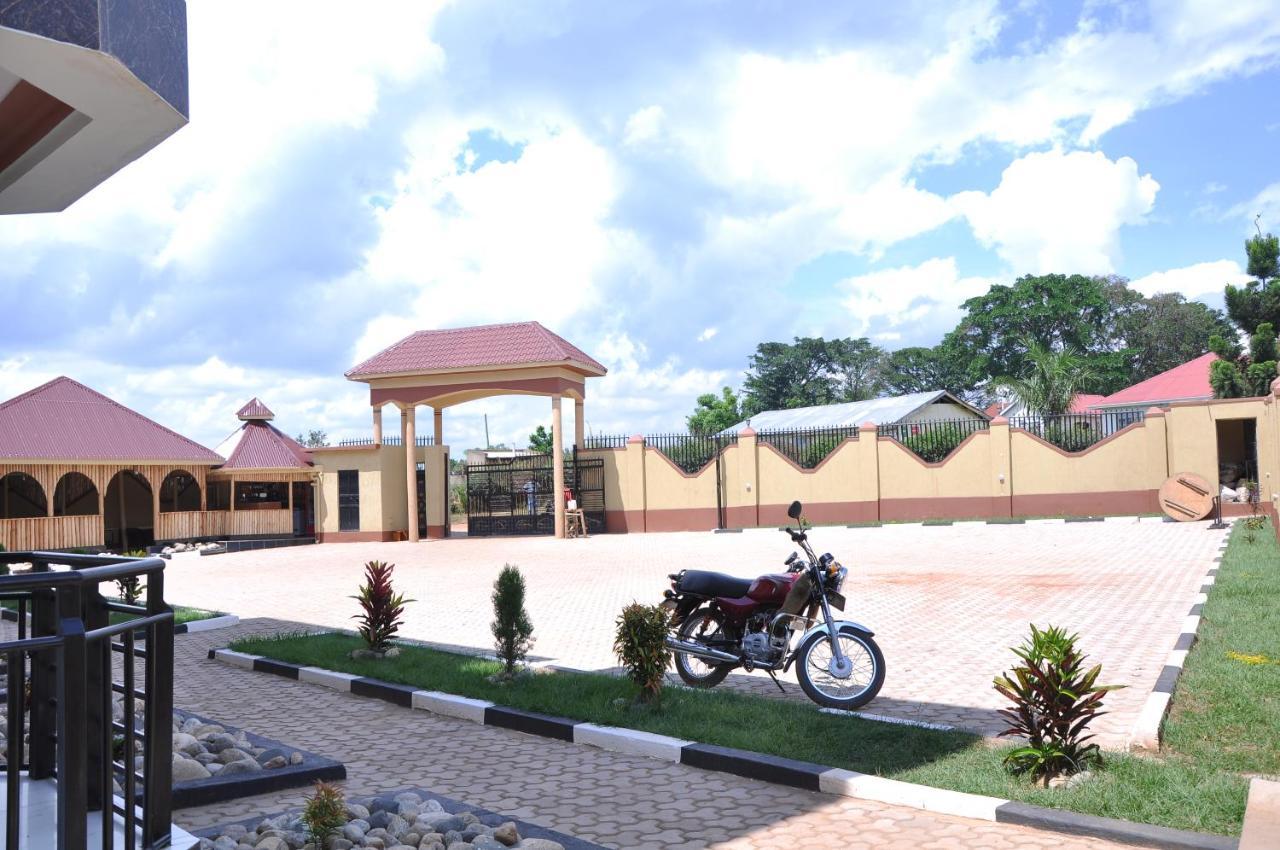 Golden View Hotel Ibanda المظهر الخارجي الصورة