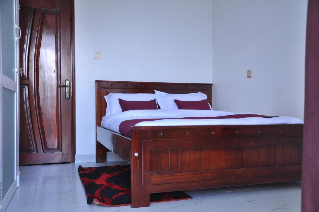 Golden View Hotel Ibanda المظهر الخارجي الصورة