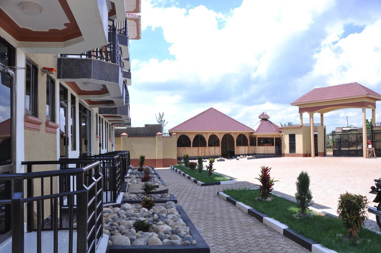 Golden View Hotel Ibanda المظهر الخارجي الصورة
