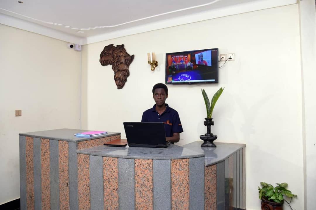 Golden View Hotel Ibanda المظهر الخارجي الصورة