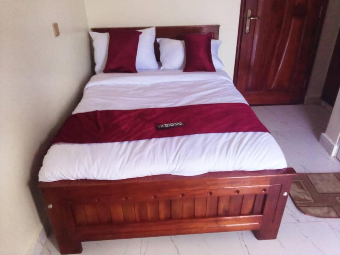 Golden View Hotel Ibanda المظهر الخارجي الصورة